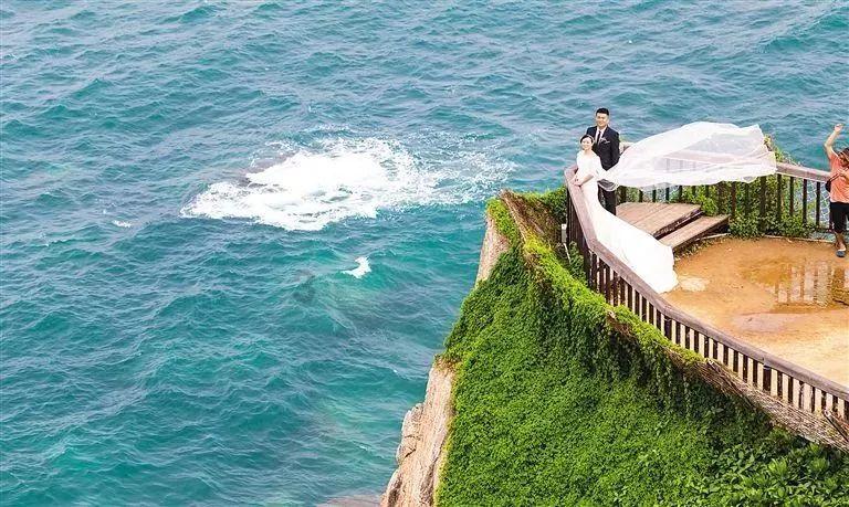 短途旅行应该如何准备护肤和化妆品，如何收纳呢？